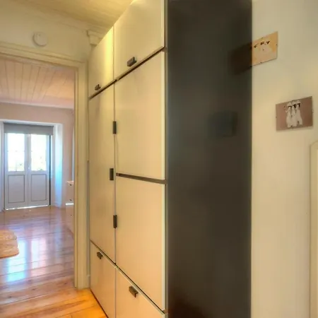 Ideal Address With Fantastic View Castel -old Town-river *