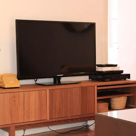 Апартаменты Ideal Address With Fantastic View Castel -old Town-river Лиссабон